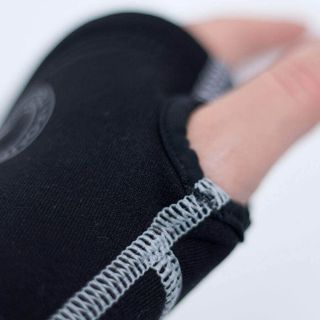 Fourth Element Xerotherm Wrist Warmers