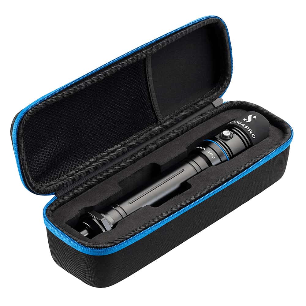 Scubapro Nova 850 Dive Torch - Non rechargeable Dive Light