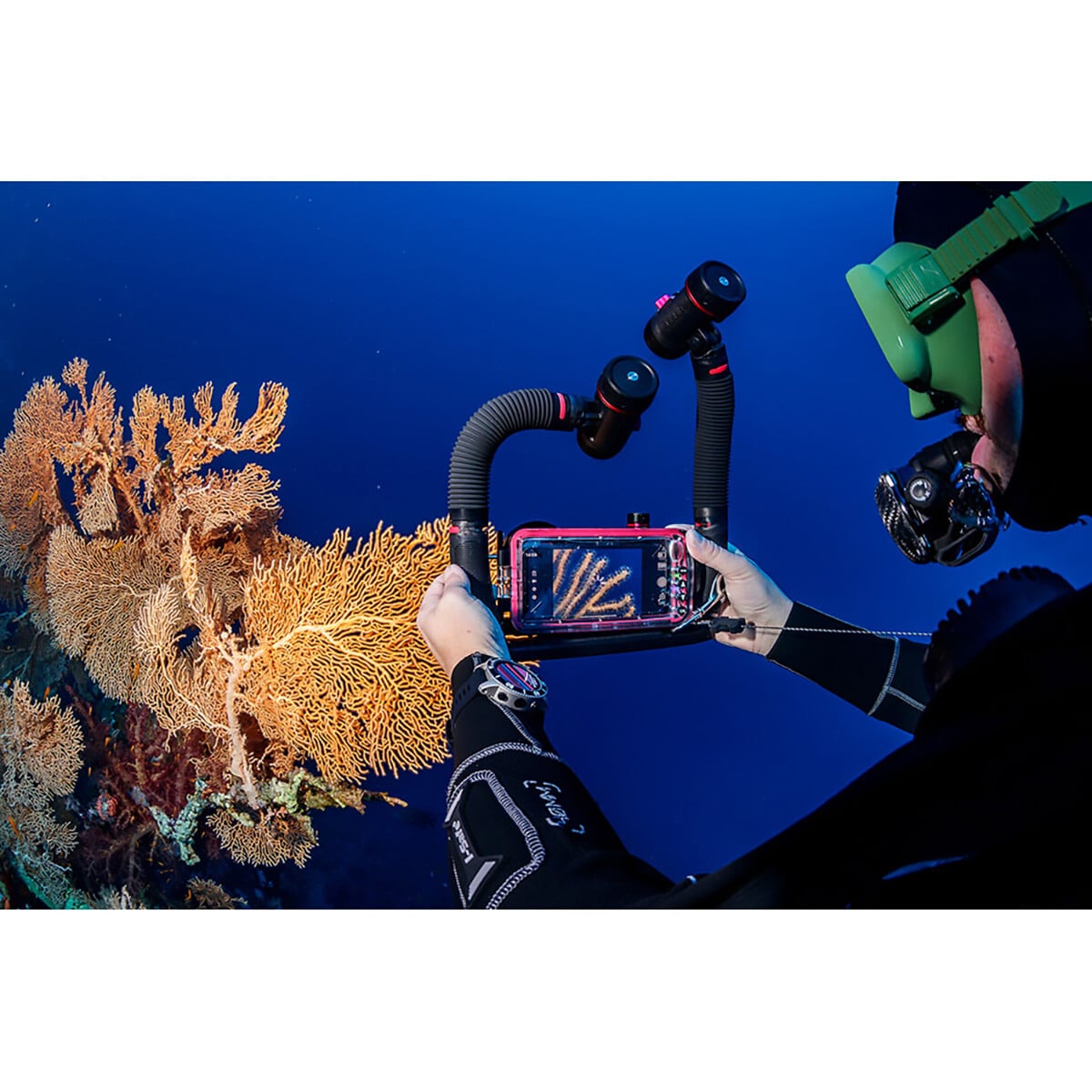 SeaLife Sea Dragon 3000F Colour Boost Photo-Video Light #SL681