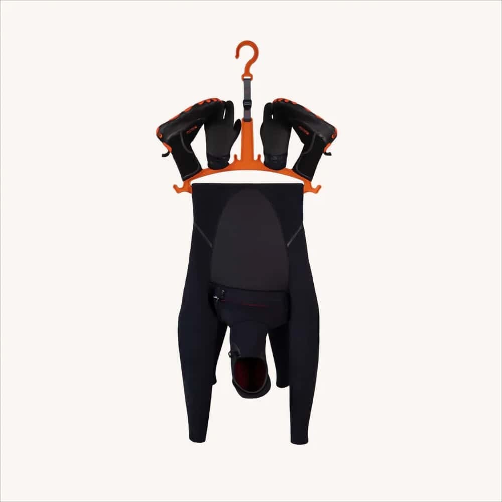 C-Monsta - The Ultimate Wetsuit Hanger V2