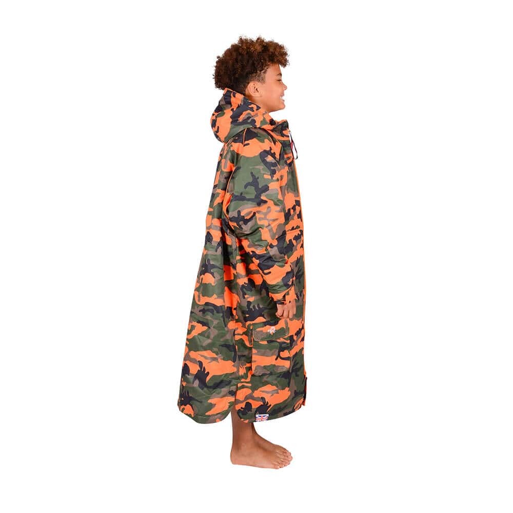 Charlie Mcleod Kids ECO Long Sleeve Changing Robe - Camouflage Charlie Mcleod Kids ECO Long Sleeve Changing Robe - Camouflage