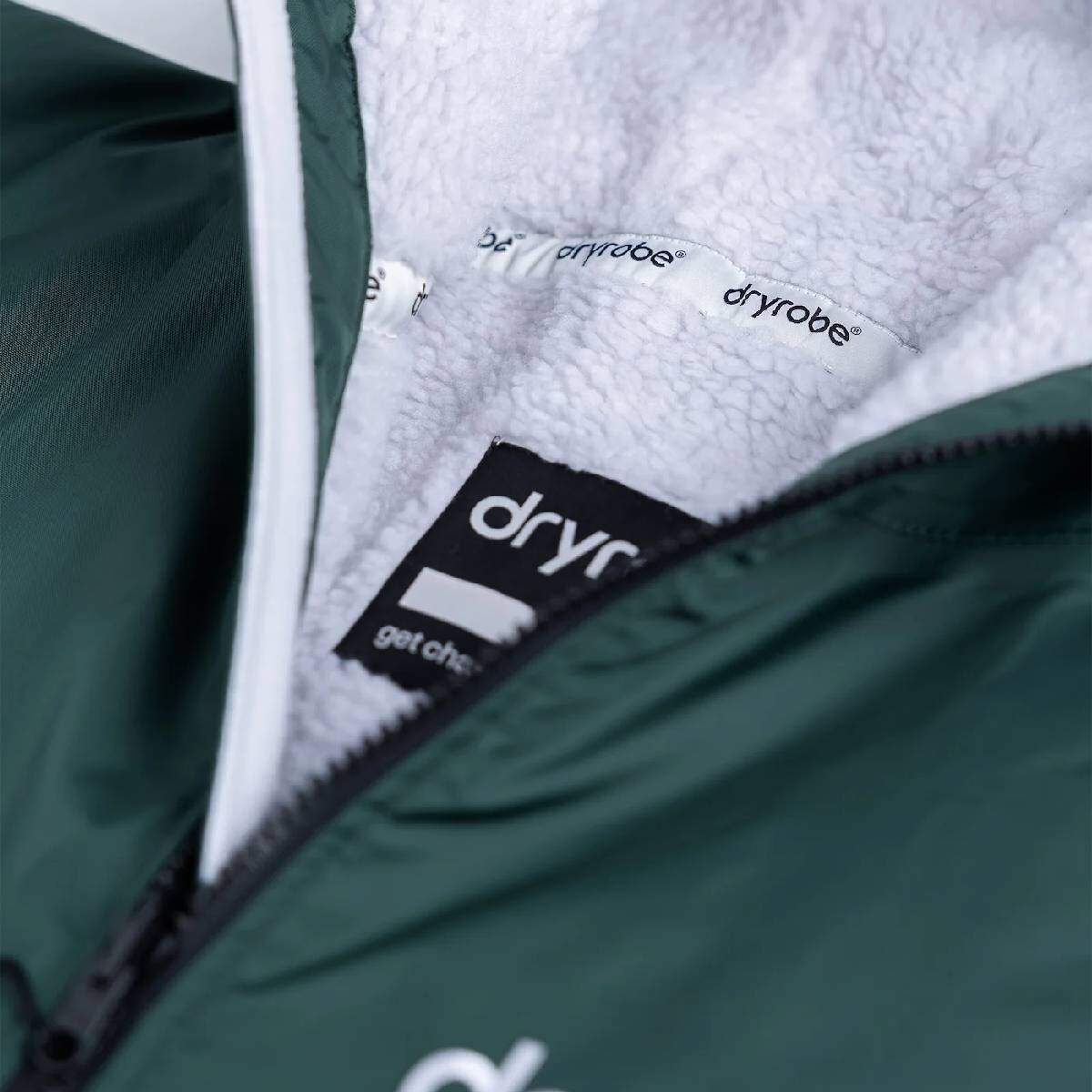 Dryrobe Advance Long Sleeve Changing Robe | Dark Green & Grey