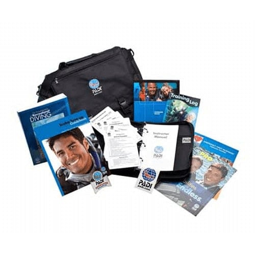 PADI Divemaster Crewpak PADI Divemaster Crewpak