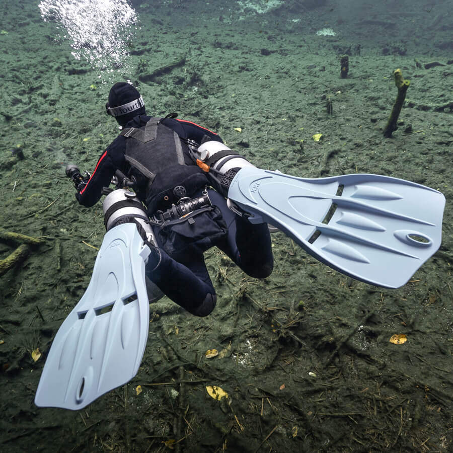 Fourth Element Tech Fins - Natural Rubber Tech Diving Fin