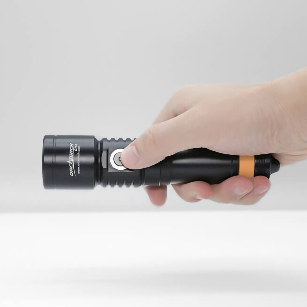 OrcaTorch D710 Dive Torch - 3000 Lumens Dive Torch