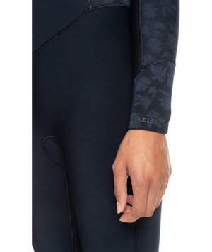 Roxy Swell 5/4/3mm Womens Back Zip Wetsuit - Black Roxy Swell 5/4/3mm Womens Back Zip Wetsuit - Black
