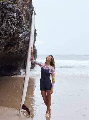 Roxy Syncro Womens 2/2 BZ Spring Suit - Jet Grey/Coral Flame/Temple Gold Roxy Syncro Womens 2/2 BZ Spring Suit - Jet Grey/Coral Flame/Temple Gold