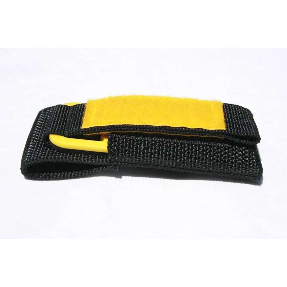 Eezycut Wrist Mounted Pouch